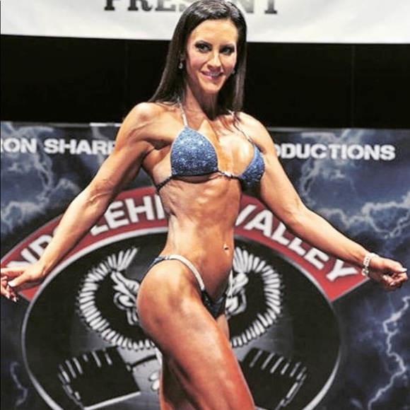 Competition bikini. Suit in pic is same just red - Picture 4 of 4